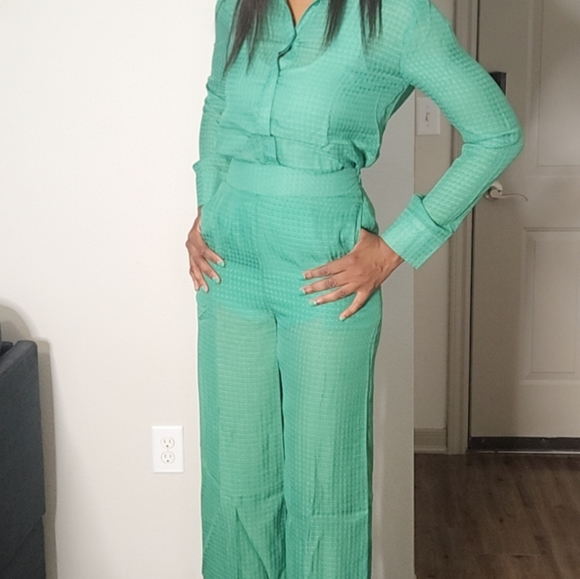 2 Piece Spring Pants Set - Picture 3 of 5